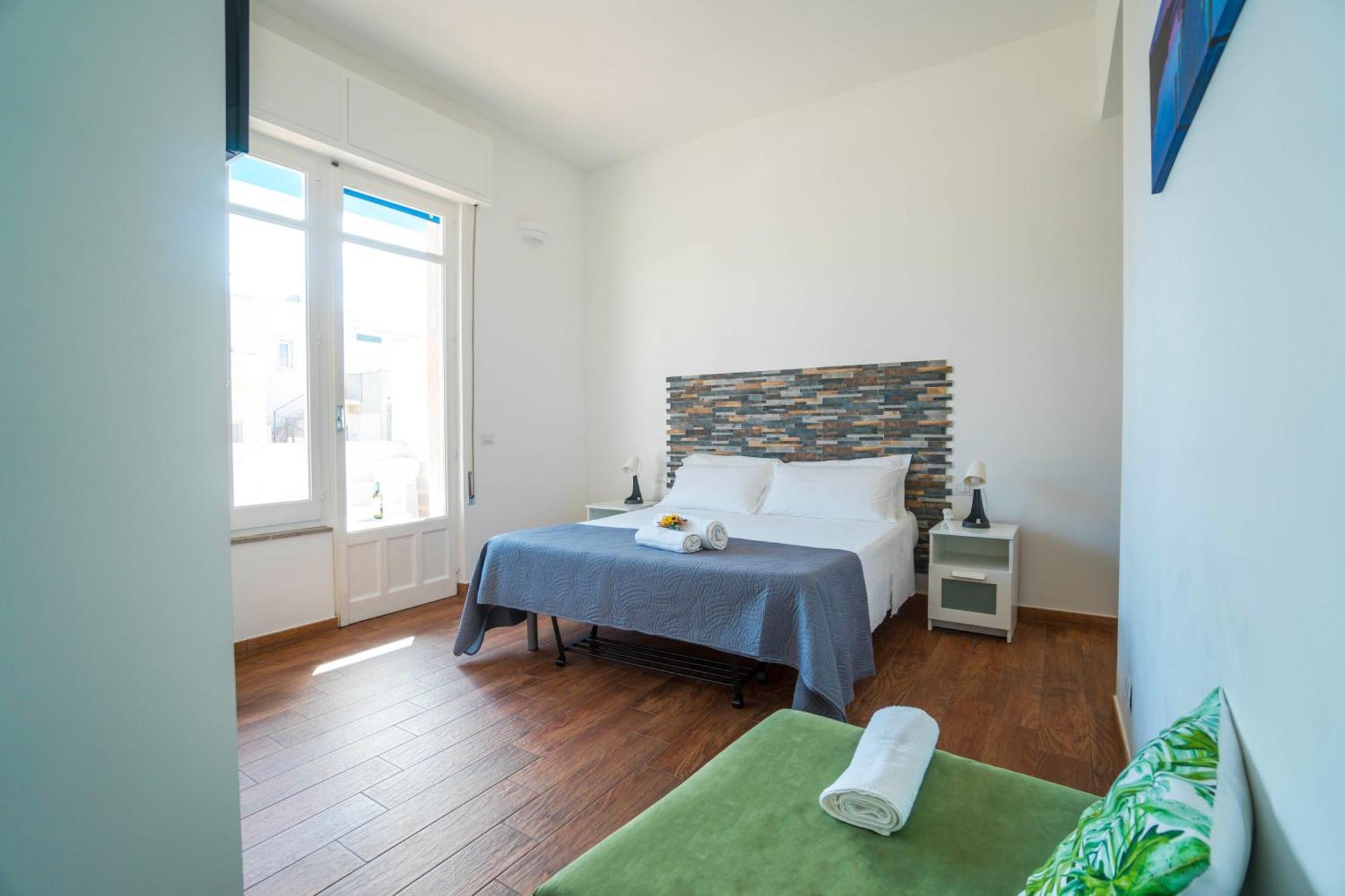 Caposud - Suite Randa مارينا دي راغوزا المظهر الخارجي الصورة