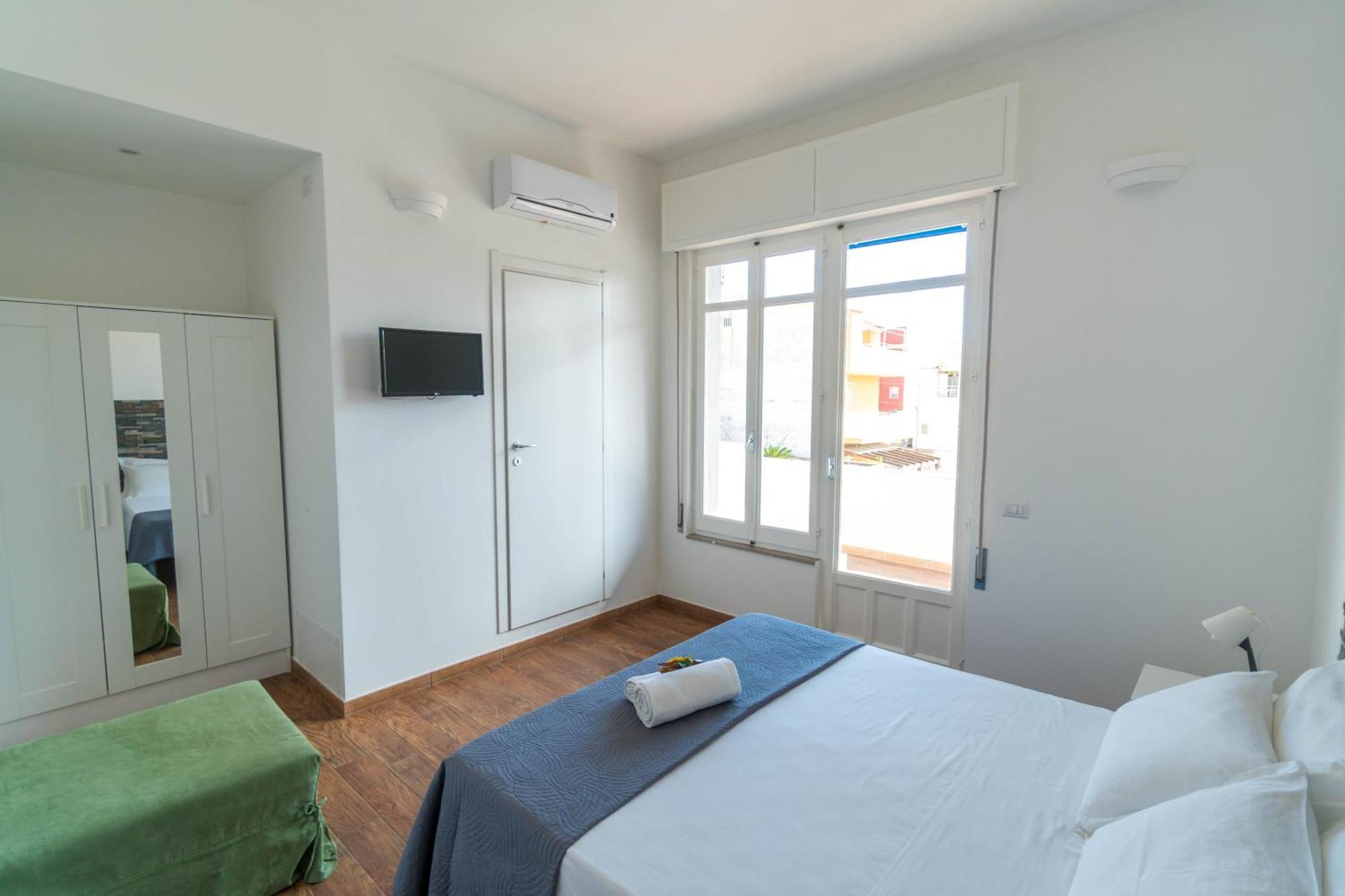 Caposud - Suite Randa مارينا دي راغوزا المظهر الخارجي الصورة